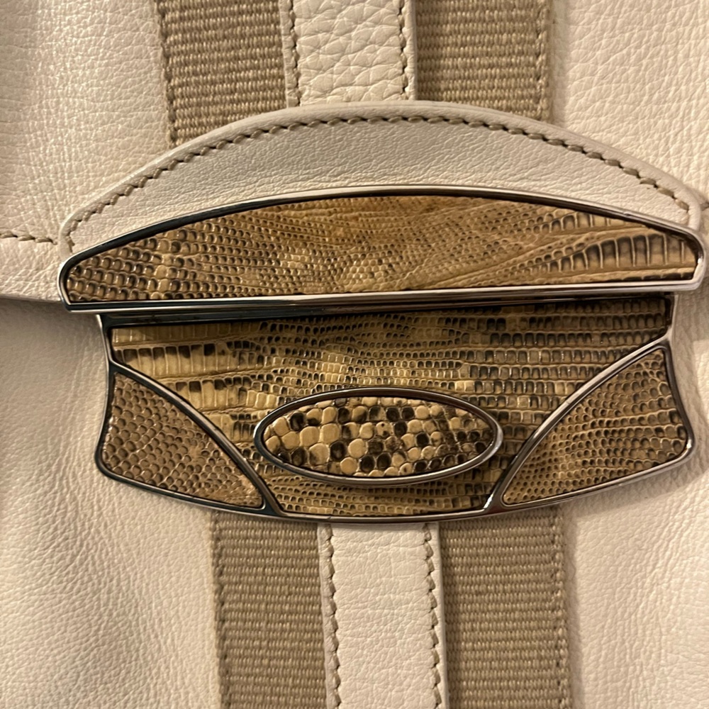 PRADA ✨ Leather Shoulder Bag Triangle Logo Plate - Picture 3 of 10